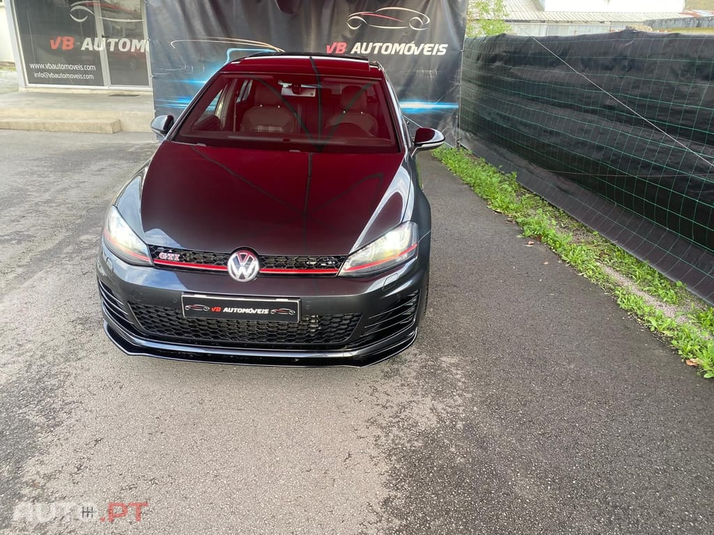 Volkswagen Golf 2.0 TSi GTi DSG Performance