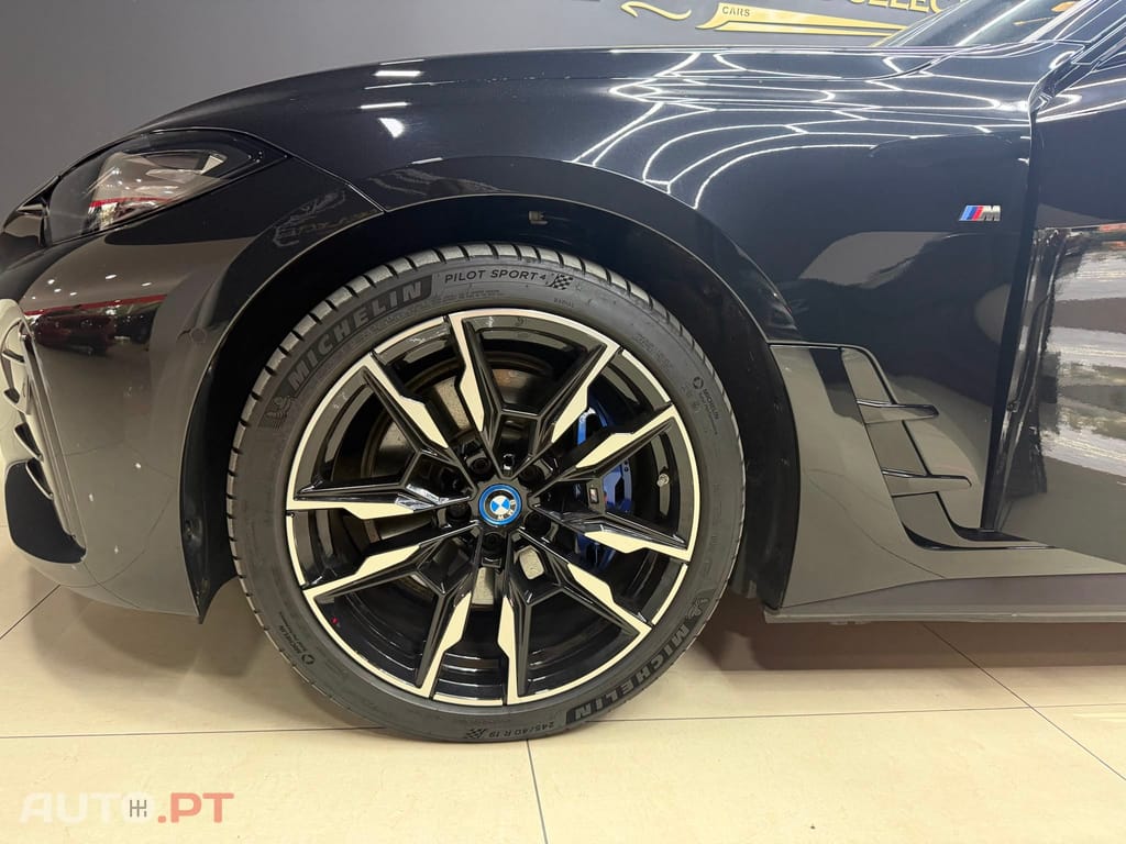 BMW i4 M50