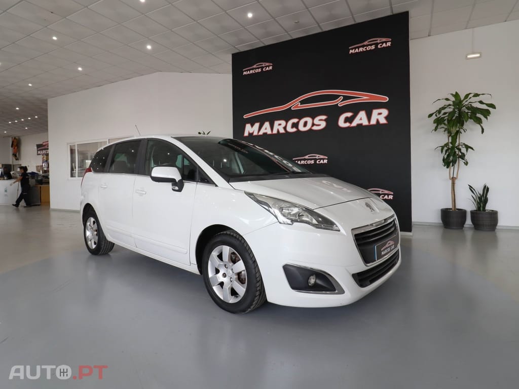 Peugeot 5008 1.6 E-HDi 7L SE Style 2-Tronic
