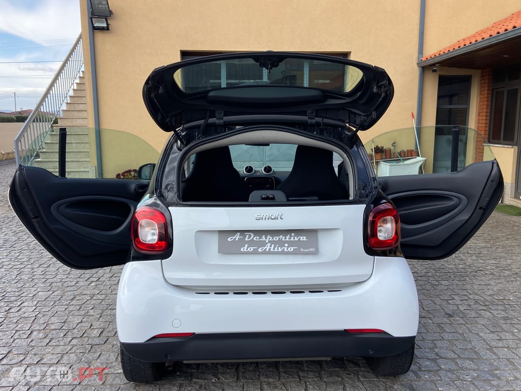 Smart ForTwo 1.0i Coupé