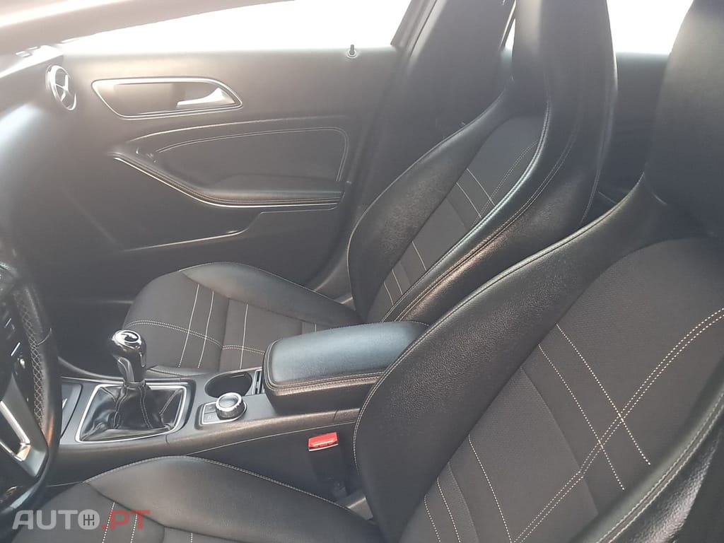Mercedes-Benz A 180 CDI (BlueEFFICIENCY)