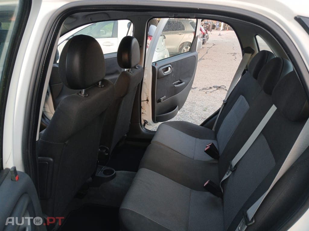 Opel Corsa 1.2