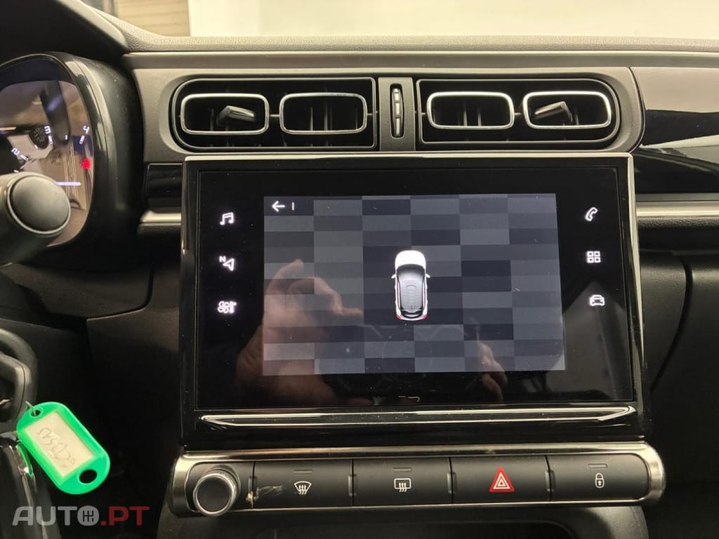 Citroen C3 1.2 PureTech Shine EAT6