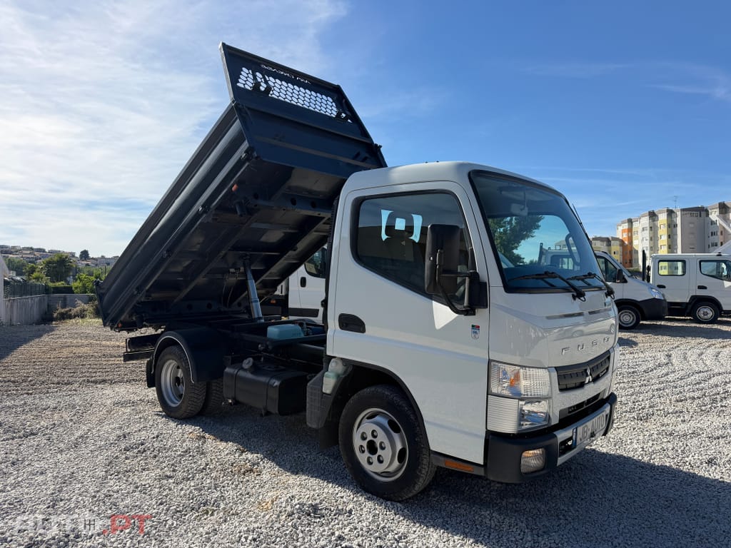 Mitsubishi Canter 3S13 3.0 DI-D 130CV Tri-Basculante 55.000 kms Nacional
