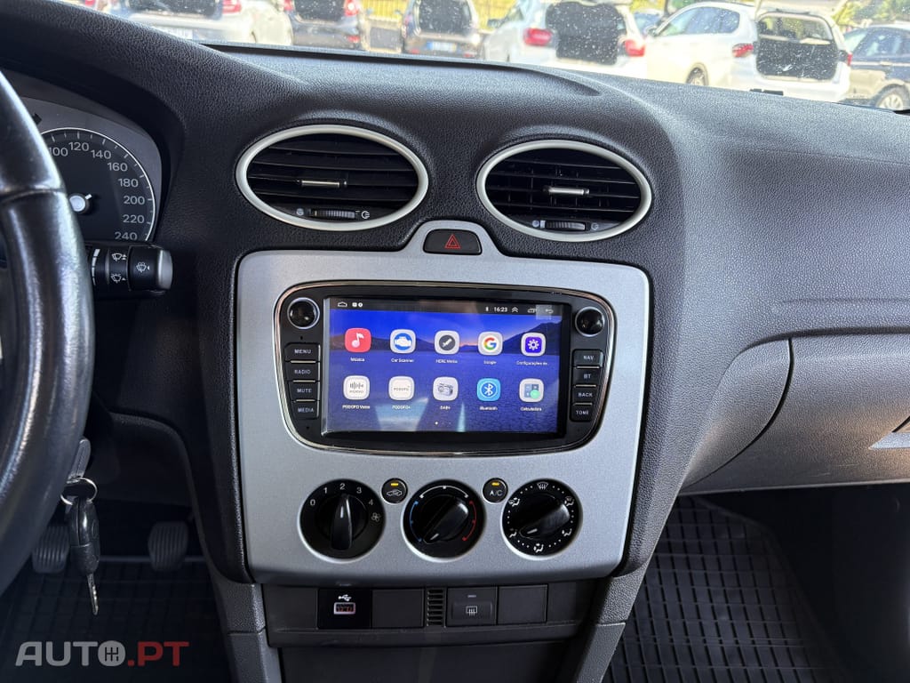 Ford Focus SW 1.6 TDCi Connec.