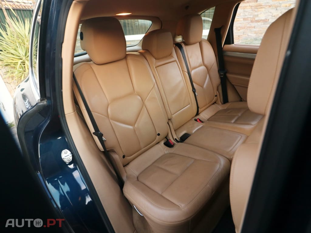 Porsche Cayenne S Hybrid