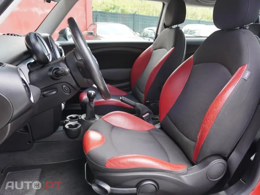 MINI Cooper Cooper D