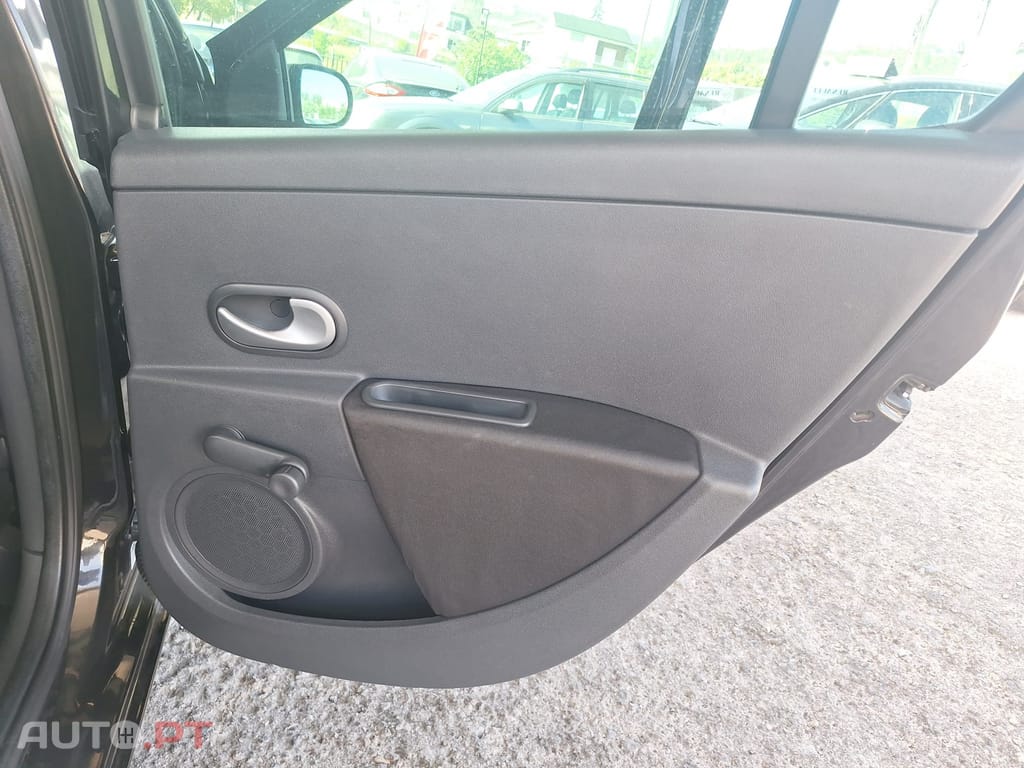 Renault Clio 1.2 16V Dynamique S