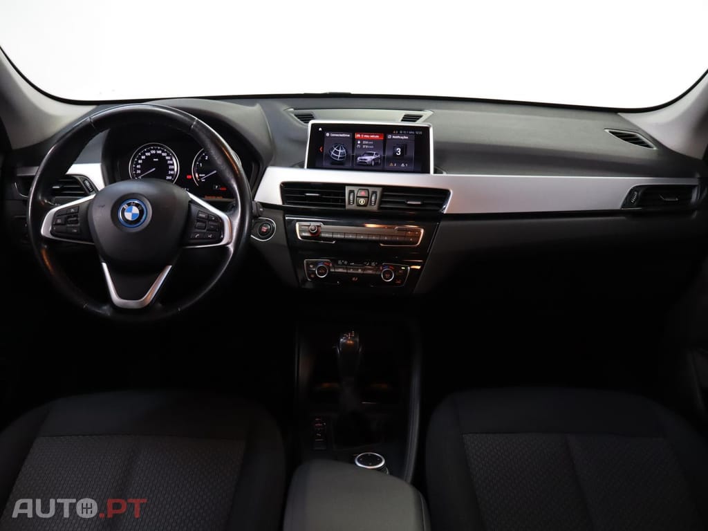 BMW X1 xDrive25e