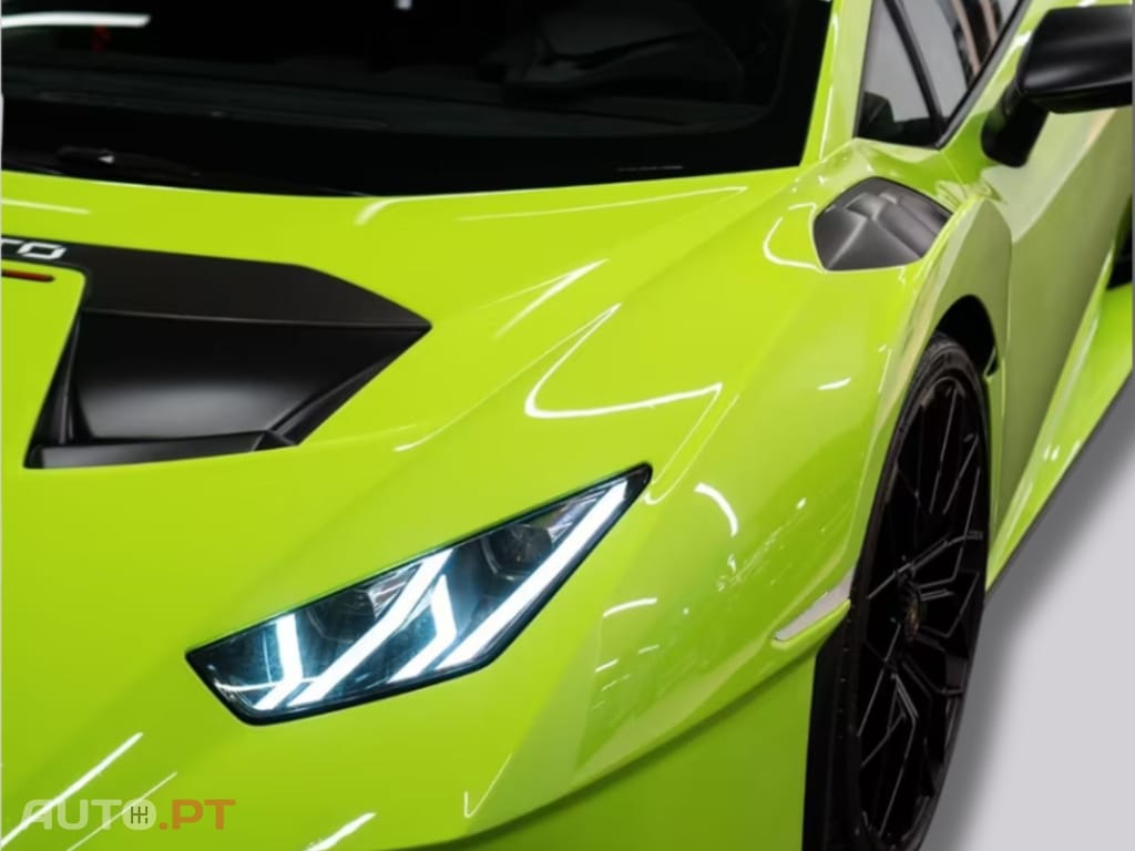 Lamborghini Huracán STO