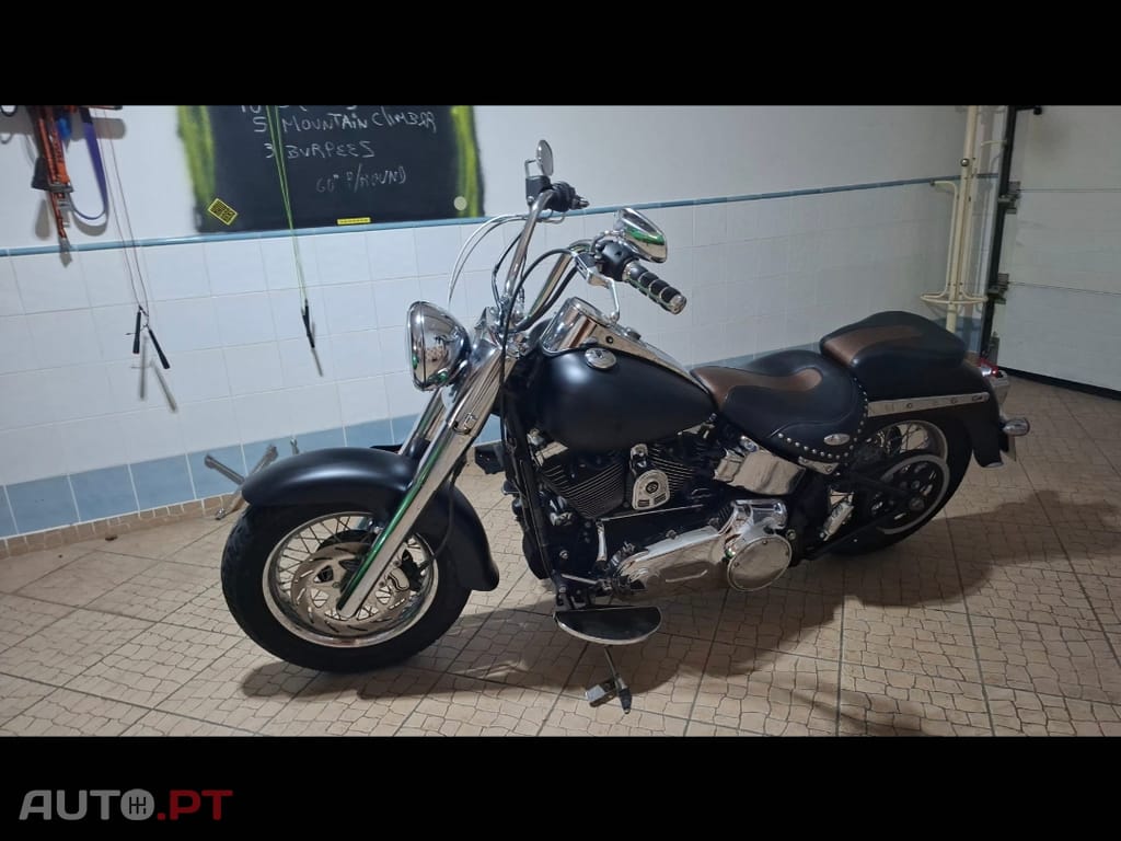 Harley Davidson Heritage FLSTC