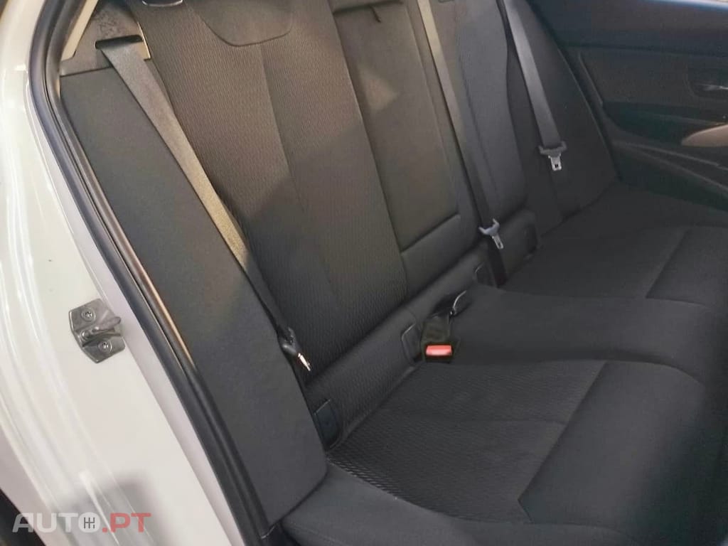 BMW 320 d Touring EfficientDynamics