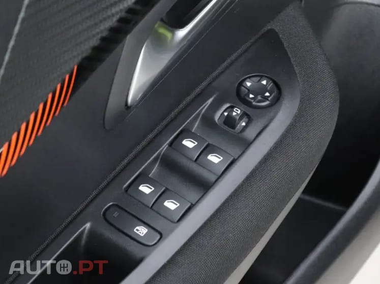 Peugeot 208 1.5 BlueHDi Active Pack — fotografia 16