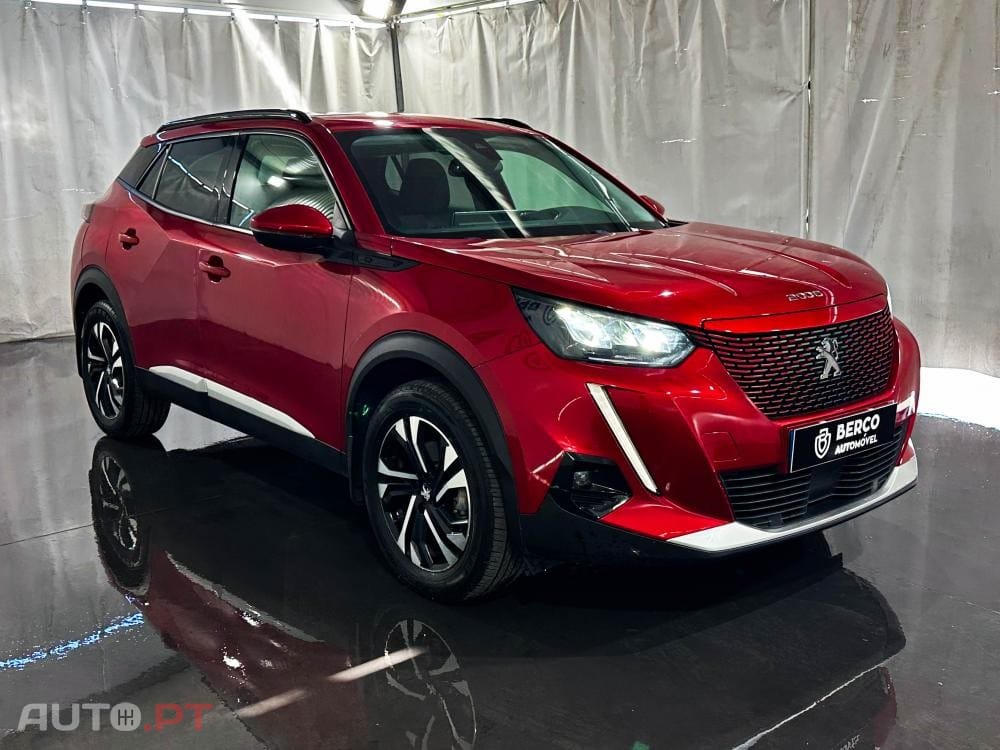 Peugeot E-2008 50 kWh Allure Pack