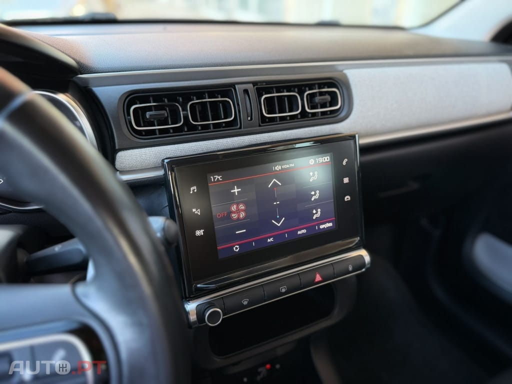 Citroen C3 1.2 PureTech Shine EAT6