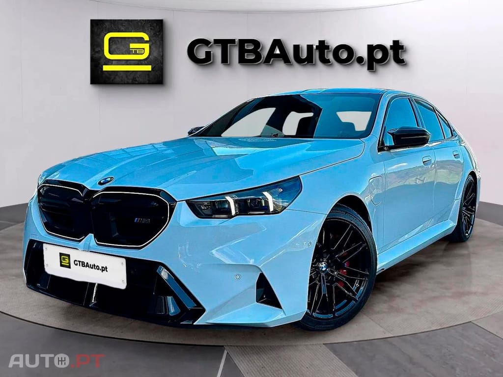BMW M5 Carbon