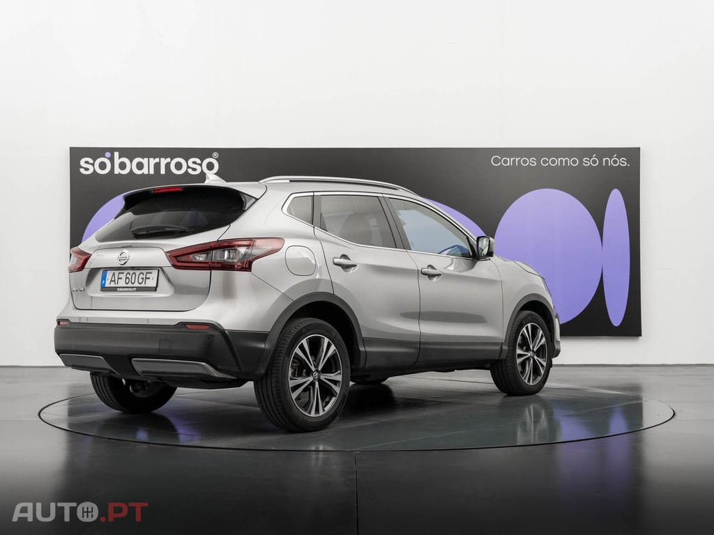 Nissan Qashqai 1.5 dCi N-Connecta