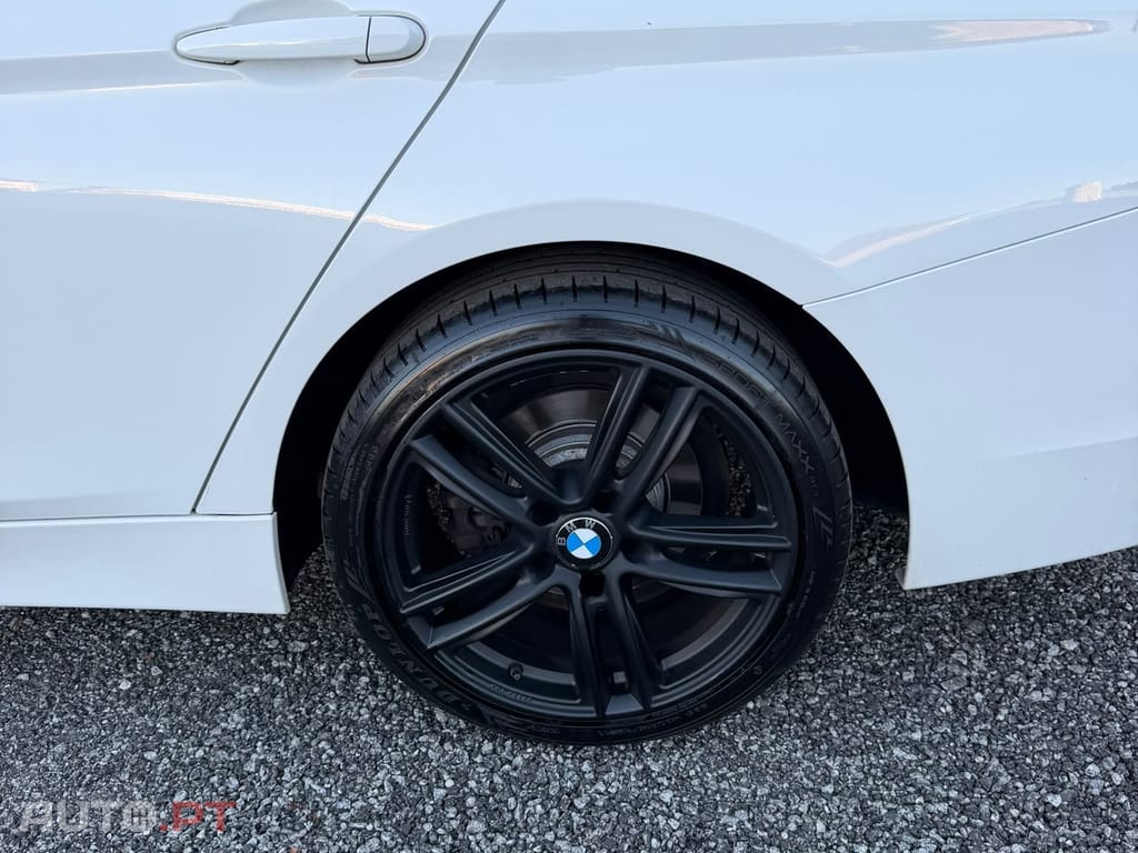 BMW 318 d Touring Line Sport