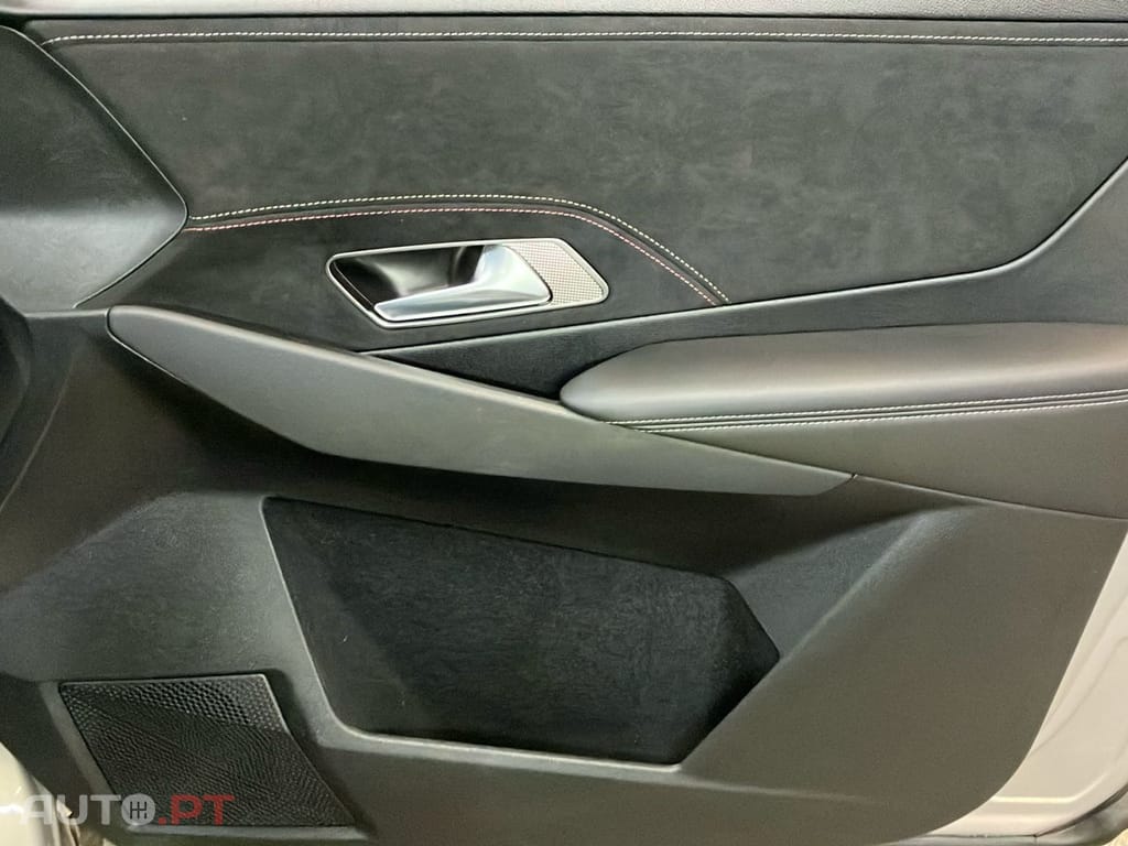 DS DS7 Crossback E-Tense Performance Line EAT8