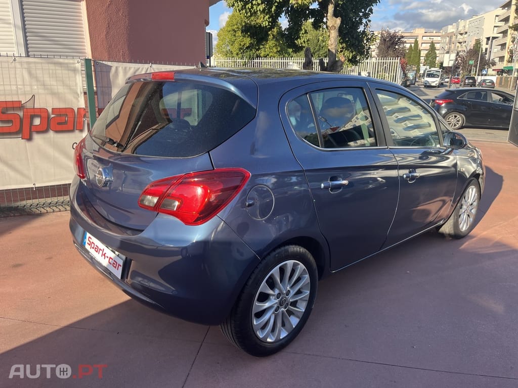 Opel Corsa 1.4 Innovation J17 Easytronic