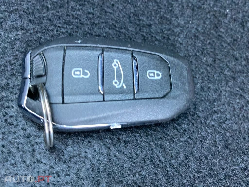 Opel Astra 1.2 T Edition