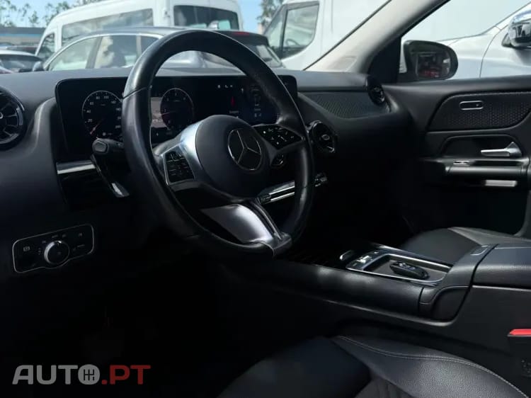 Mercedes-Benz GLA 180 d Style