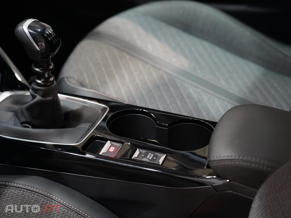 Peugeot 208 1.2 PureTech Allure