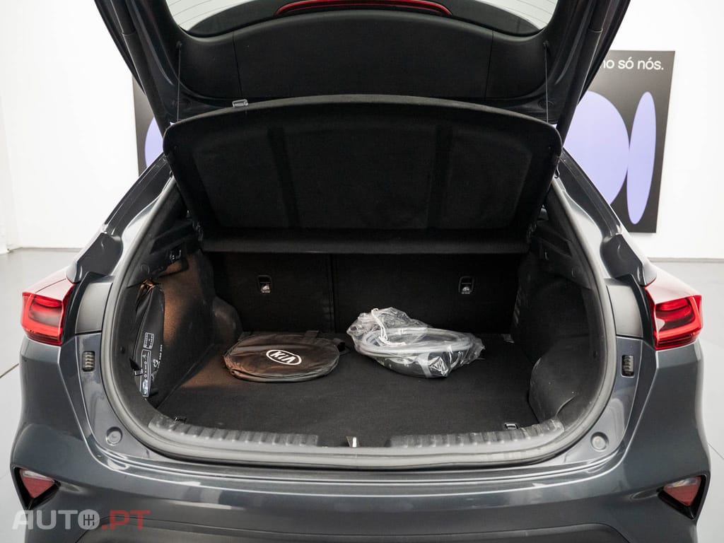 Kia Xceed 1.6 GDi PHEV First Edition