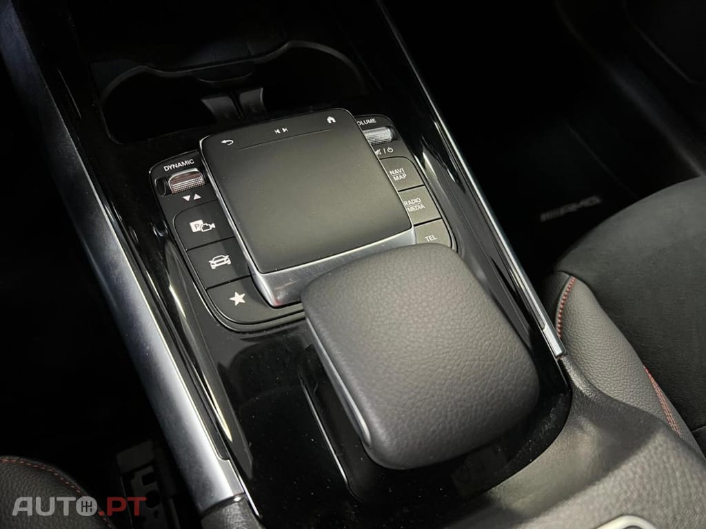 Mercedes-Benz GLA 250 e AMG Line