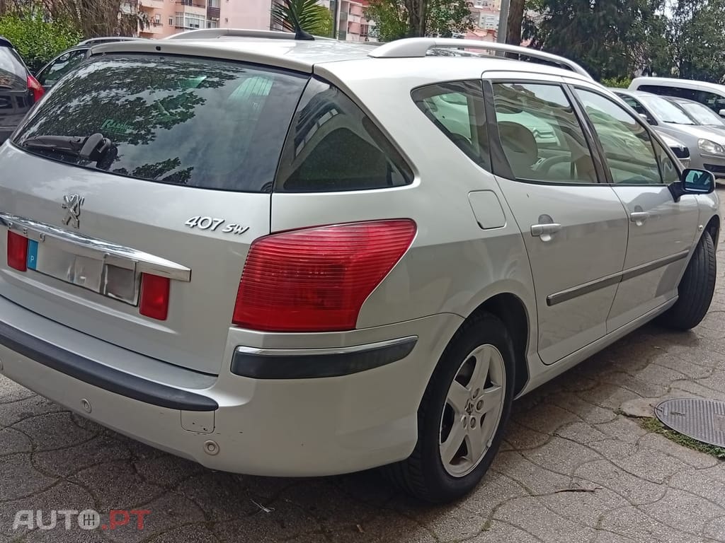 Peugeot 407 SW 407 SW Diesel 1.6 HDi Navteq Gasóleo