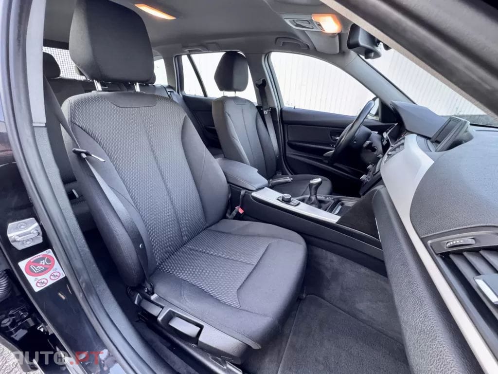 BMW 318 d Touring