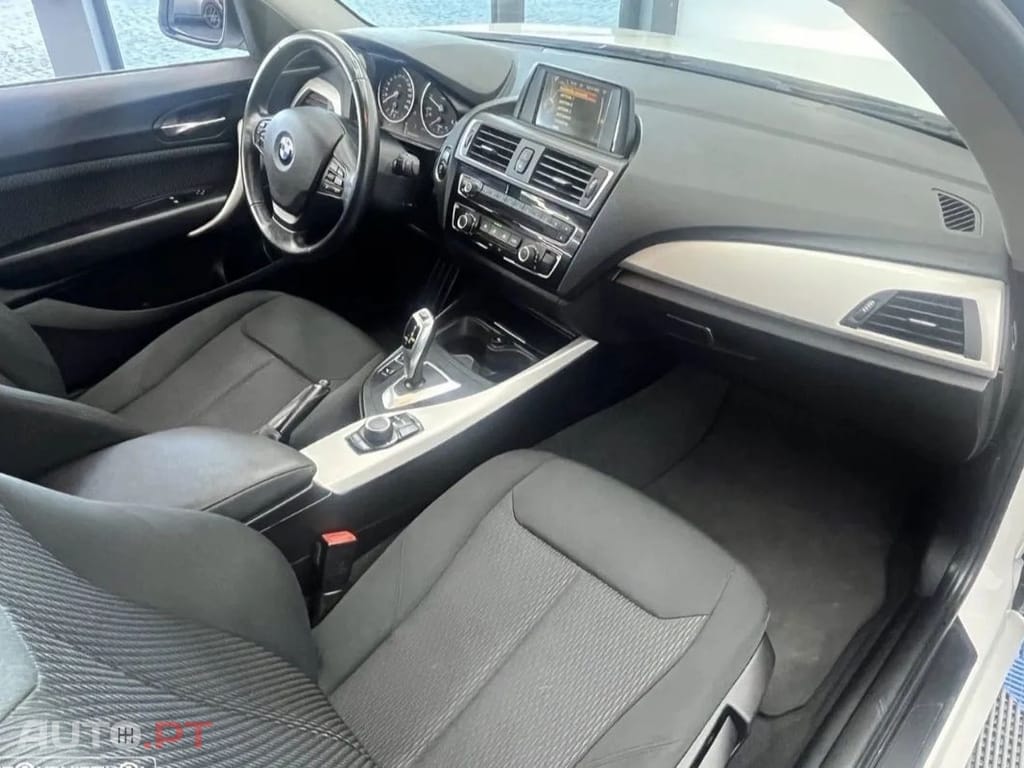 BMW 120 d xDrive Advantage