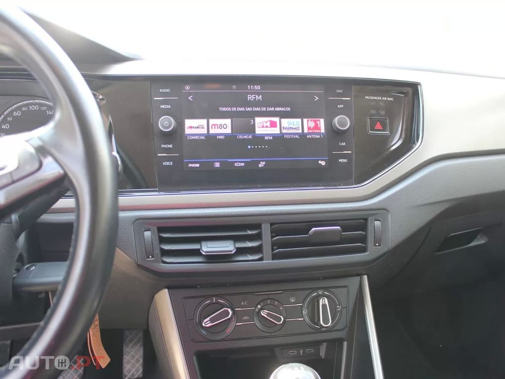 Volkswagen Polo 1.0 Confortline