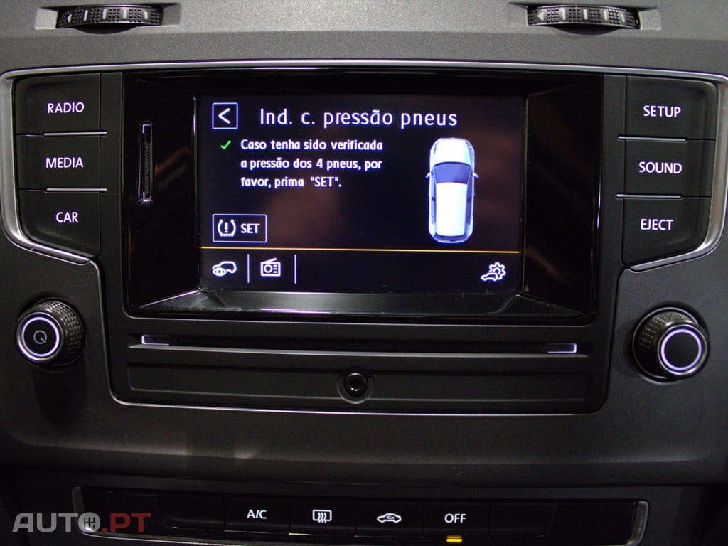 Volkswagen Golf 1.6 TDi Confortline