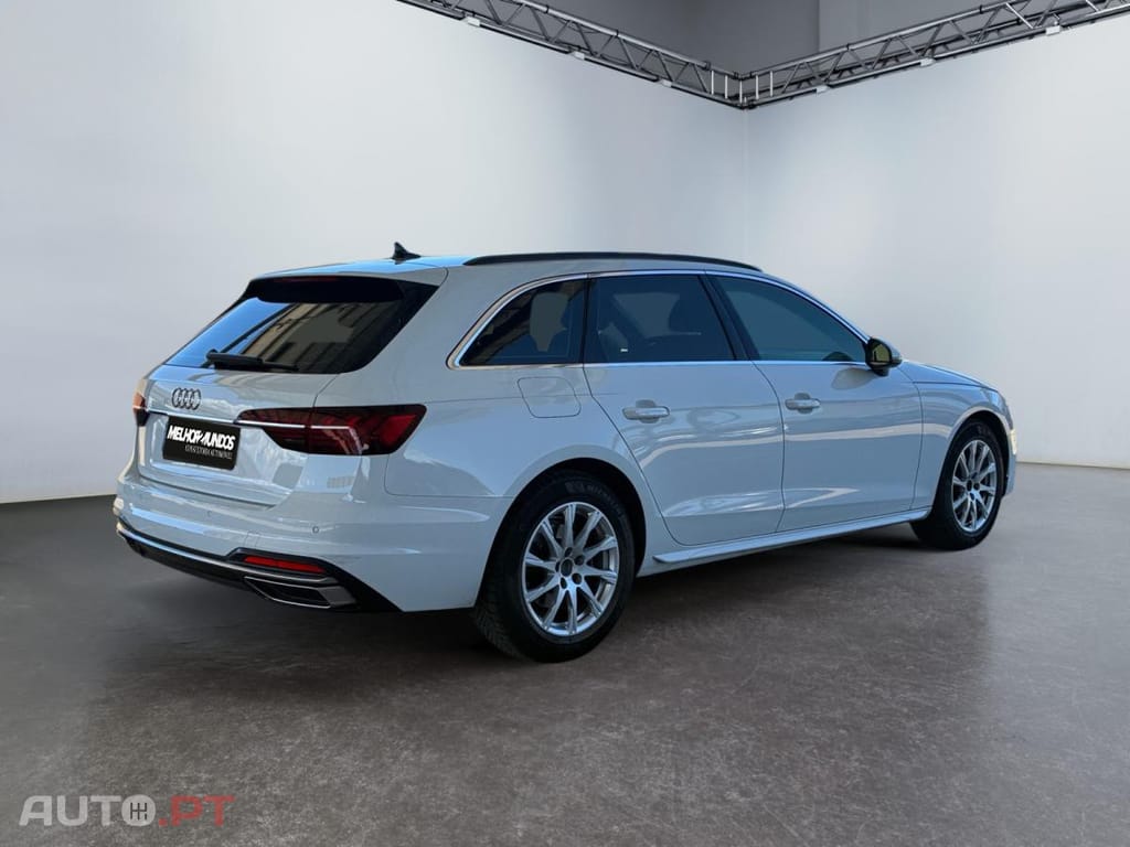Audi A4 Avant 30 TDI S tronic