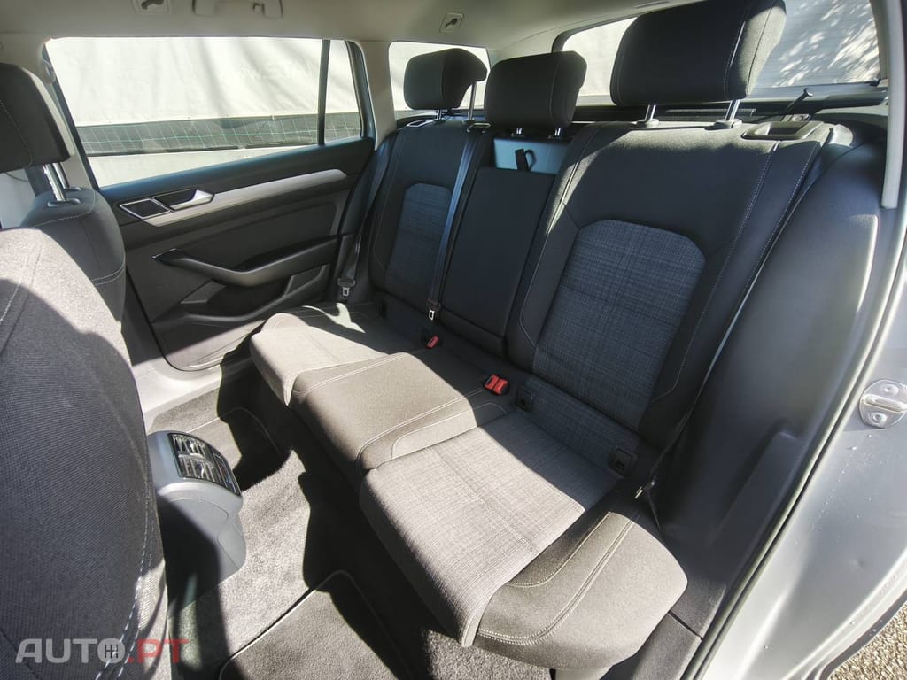Volkswagen Passat 2.0 TDI Business DSG