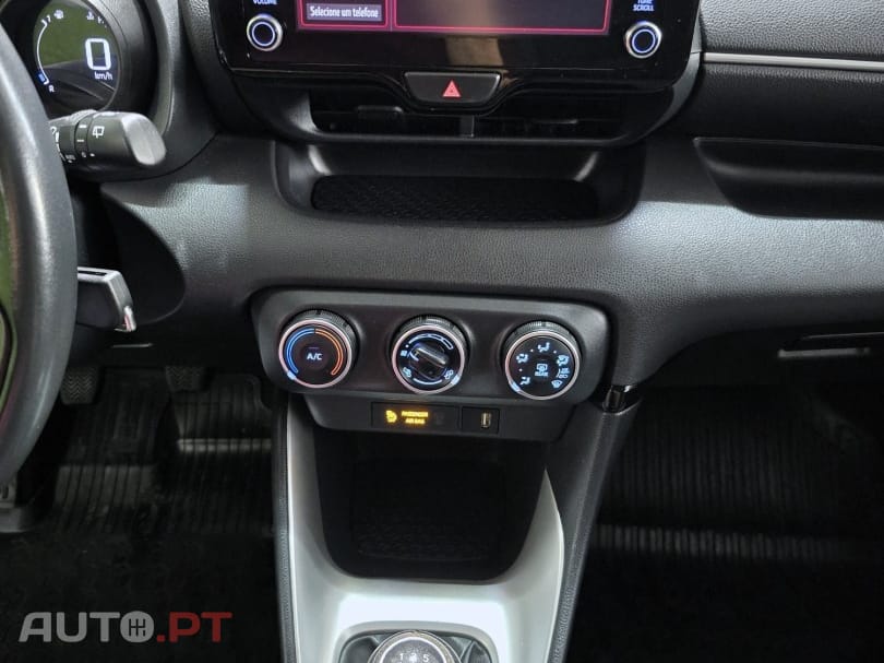 Toyota Yaris 1.0 VVT-i Exclusive