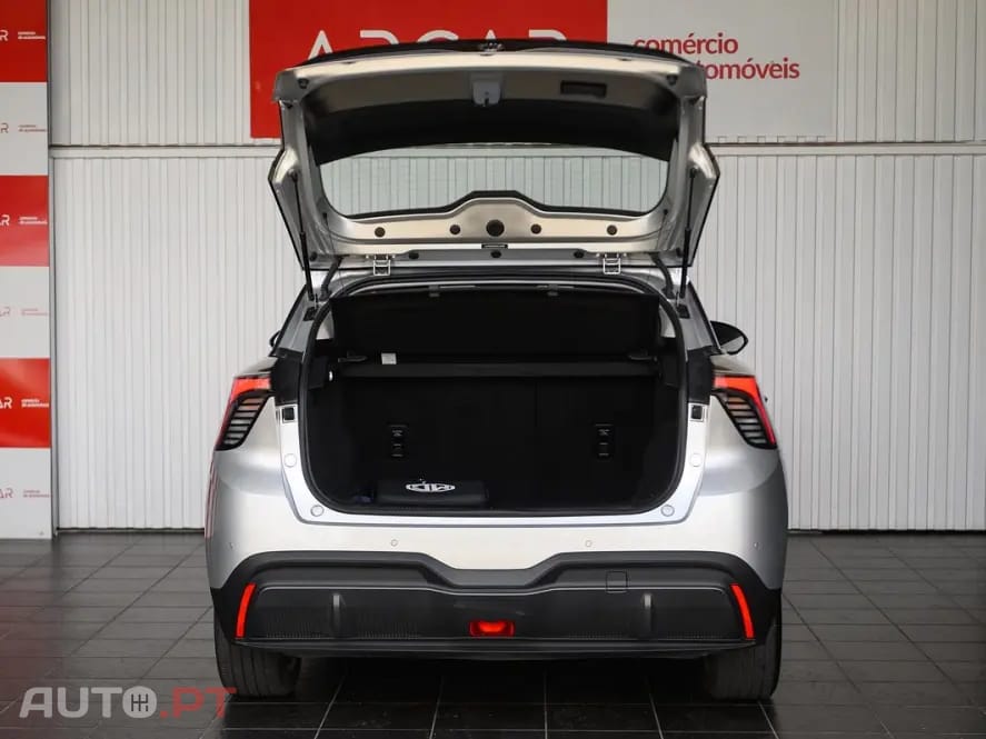 MG MG4 51 kWh Standard