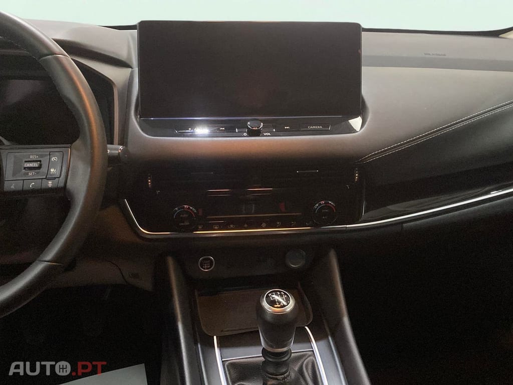 Nissan Qashqai 1.3 DIG-T N-Connecta LED