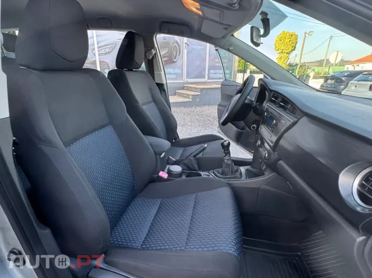 Toyota Auris Touring Sports 1.4 D-4D Active+AC