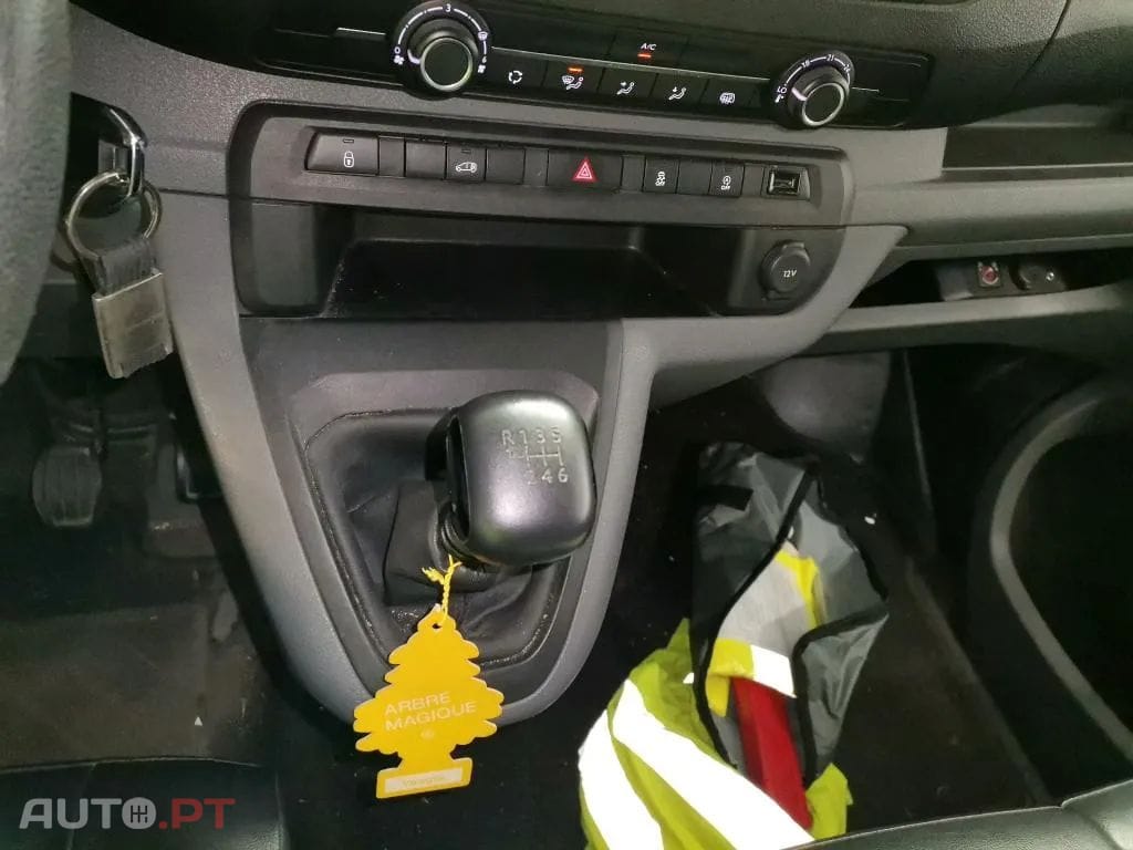 Peugeot Expert 1.6 BlueHDi L2H1 Premium