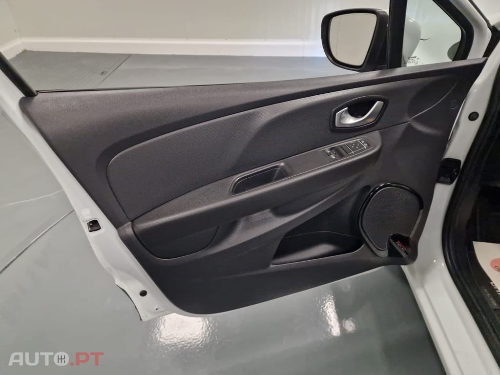 Renault Clio SSOCIETE 1.5 DCI 90CV ZEN GPS IVA DEDUTIVELL