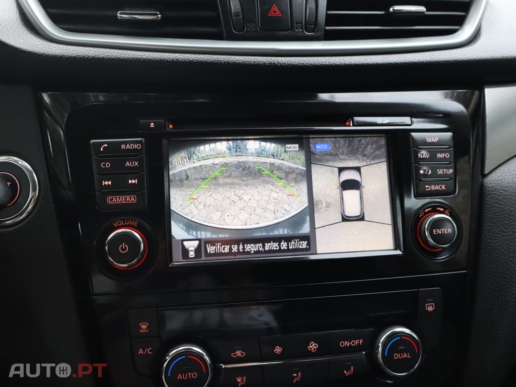 Nissan Qashqai 1.5 dCi N-Connecta