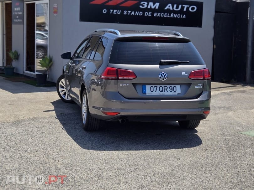Volkswagen Golf Variant 1.6 TDi Highline DSG