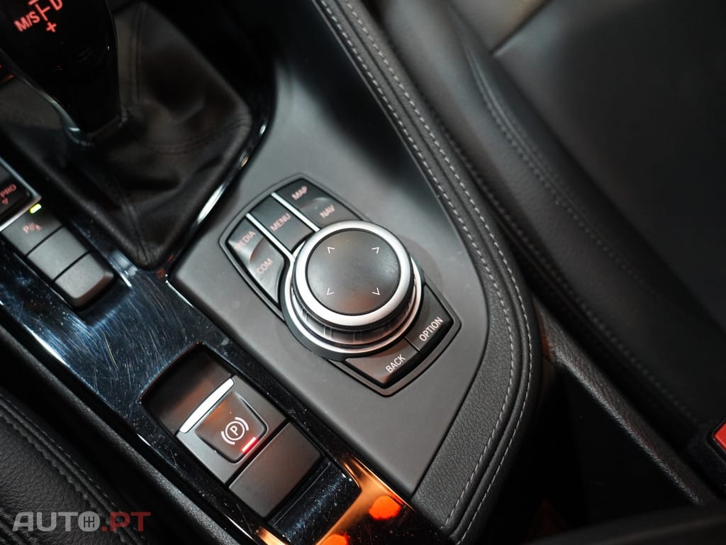 BMW X2 16 d sDrive Auto