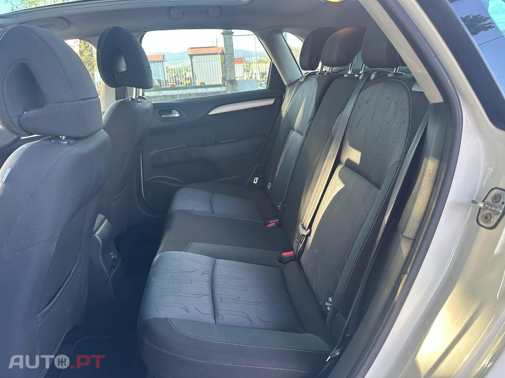Citroen C4 1.6 e-HDi Exclusive J17 CMP6