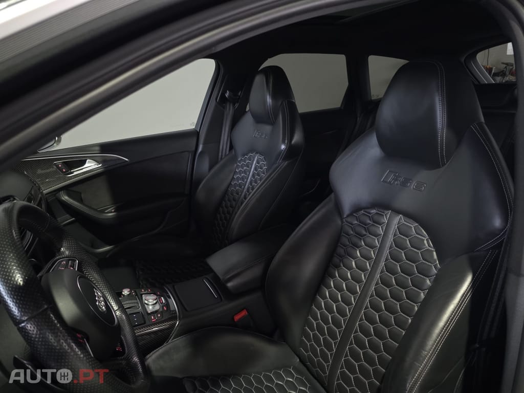 Audi RS6 AVANT PERFORMANCE