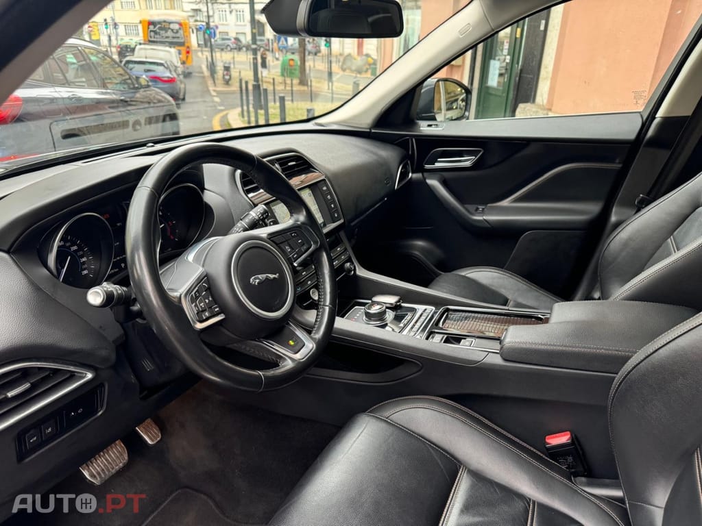 Jaguar F-Pace 2.0 i4D Prestige Aut.