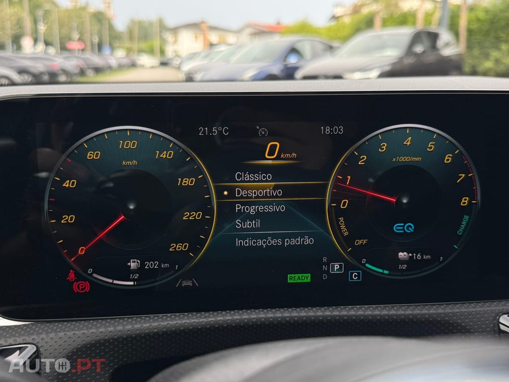 Mercedes-Benz A 250 e AMG Line