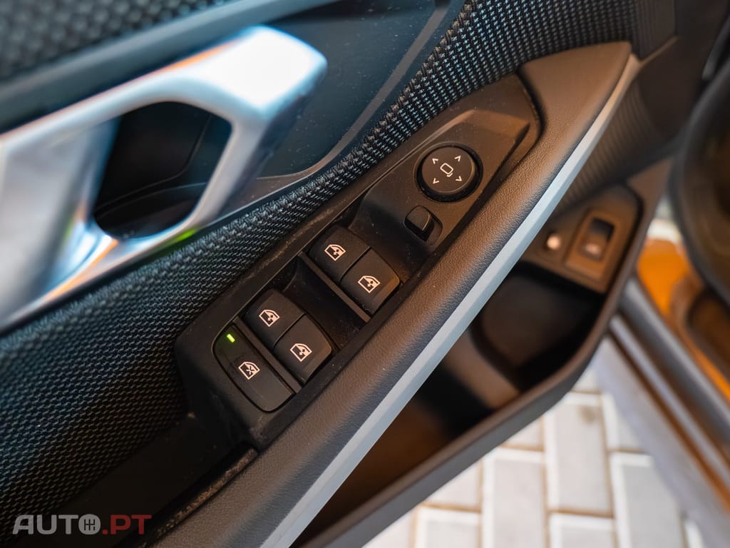 BMW 330 e Touring Corporate Edition Auto